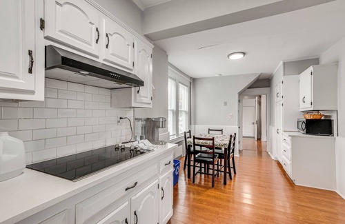 Madison House | Madison Home: Walk to Main Street!