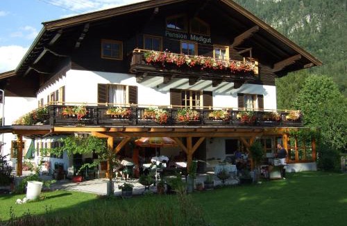 Sankt Martin bei Lofer Hotel | Madlgut