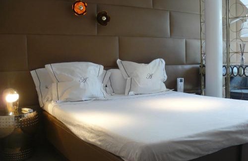 Malasana Apartment | madrid central gran via Suites