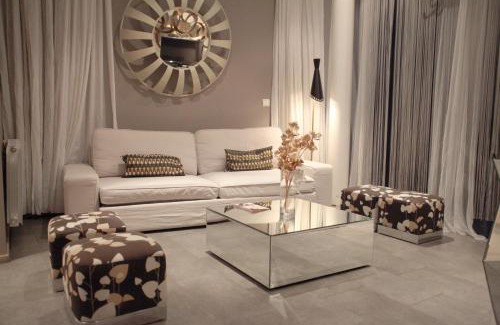 Malasana Apartment | madrid central gran via Suites