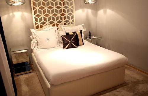 Malasana Apartment | madrid central gran via Suites