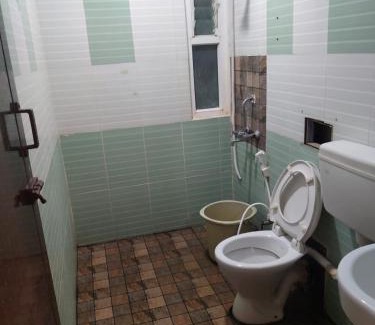 KK Nagar Hotel | Madurai Grands Inn