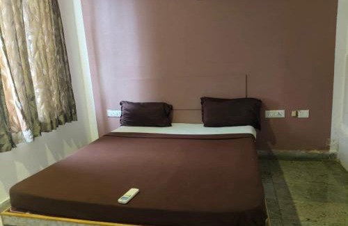 KK Nagar Hotel | Madurai Grands Inn