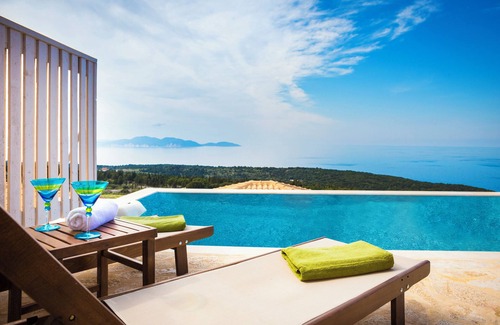 Matsoukata Villa | Magganos Sunset Villas - Villa Sol