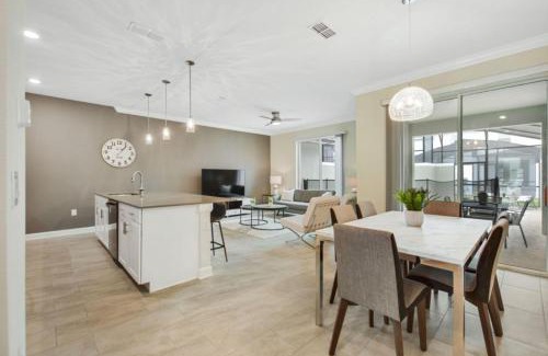 Kissimmee Apartment | Magic Lily - Storey Lake By Shine Villas #834