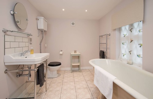 Crieff Other | Magical Castle for 4 on Historic Scottish Estate