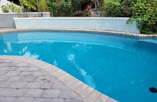Indian River Estates RV Rental | Magical Moroccan Tent with Pool close to the Beach