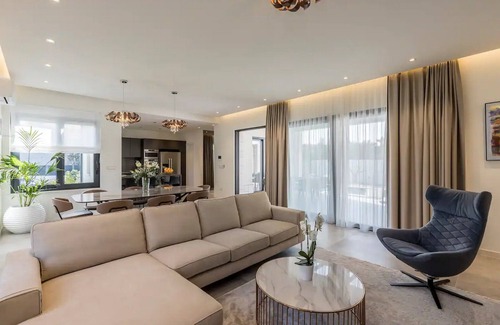 Kastel Novi Villa | Maglica Exclusive Residence