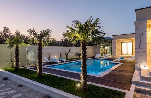 Kastel Novi Villa | Maglica Exclusive Residence
