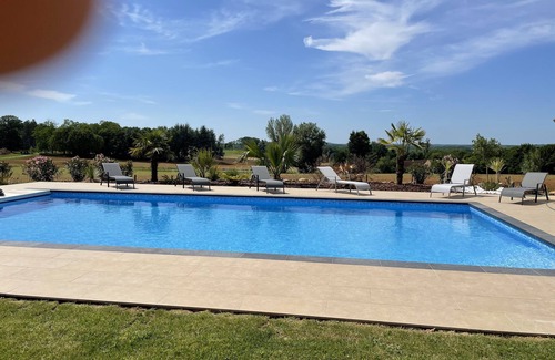 Mauzac-et-Grand-Castang House | Magnifique Maison en Pierre Avec Grande Piscine Chauffée