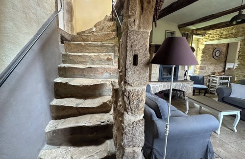Saint Michel d'Euzet Other | Magnificent stone farmhouse surrounded by vineyards, private swimming pool