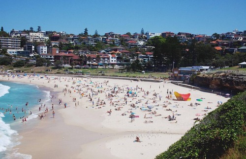 Bronte House | Magnificent 3BR Bronte Holiday House with Views
