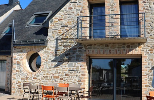 Etel Villa | MAGNIFICENT NEW VILLA CLOSE BEACH WITH HEATED SWIMMING POOL