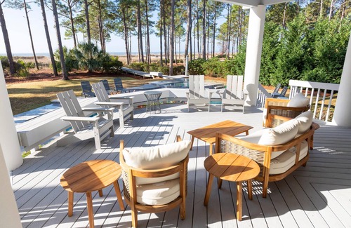 Sea Pines House | Magnificent & Spacious 6-Bdrm home w/Private Pool, just steps from Beach