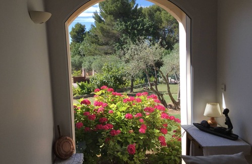 Sablet Villa | Magnificient and modern house. Heart of Provence. Air conditioning.