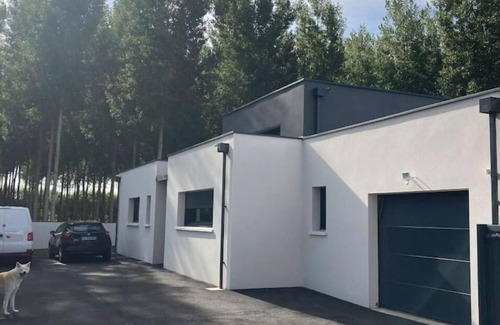 Luigne Villa | Magnifique Villa Avec Piscine