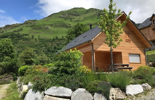 Beost Ski Chalet | Magnifique Chalet Familial Dans Vallée Dossau, Laruns, Gourette et Eaux Bonnes