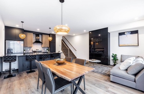 Venise-en-Quebec House | Magnifique Maison à 3mn de Marche du LAC Champlain 4 ch Idéal Pour les Familles