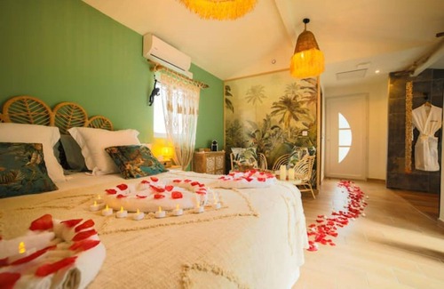 Les Baumettes Apartment | Magnifique Maison O Balinais spa Piscine Privative