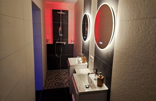Differdange Apartment | Magnifique Suite Spa Luxembourg