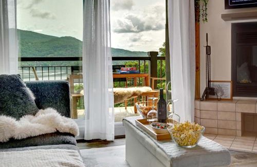 Mont-Tremblant Apartment | Magnifique VUE LAC et SKI
