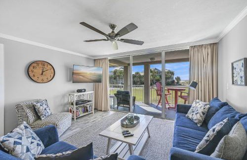 Holiday Isle Apartment | Magnolia House 102 At Destin Pointe Resort