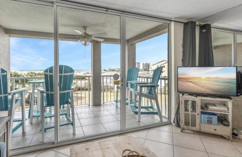 Holiday Isle Apartment | Magnolia House 211 At Destin Pointe Resort