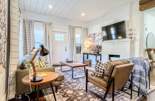 Austin Ave. House | Magnolia Masterpiece! | Family Gathering Place