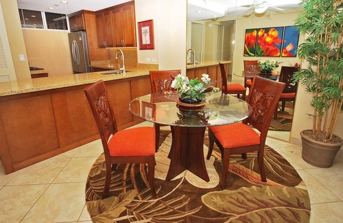 Honokowai Condo | Mahana 604 Oceanfront 1bd/1ba 1 Bedroom Condo by RedAwning