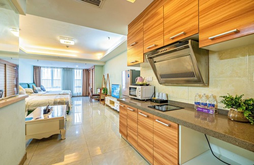 East Huanshi Road Apartment | Mahattan Apartment - Free Shuttle Bus for Canton Fair