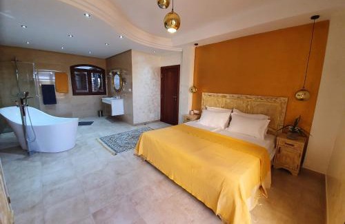 Jemmal Apartment | Mahdia - Baghdadi - Laourient Apartments, restaurant, café