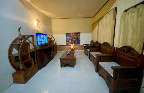Lodtunduh House | Mahesa House by SHM