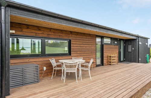 Skødshoved Strand House | "Mahilo" - 300m from the sea by Interhome