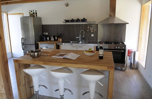 Saint-Etienne-de-Villereal House | Maisons Les Ormes - lovely holiday home, spacious grounds, swimming pool