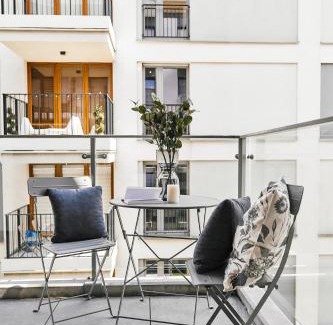 Warszawskie Apartment | Main Station Art Apartment