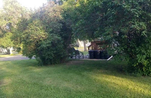 Webster House | Main Street Home-Locally Owned-No Cleaning Fees-Pets Allowed