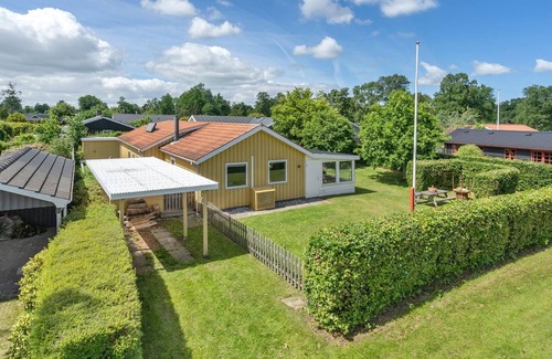 Grena Strand House | "Mainart" - 200m from the sea by Interhome