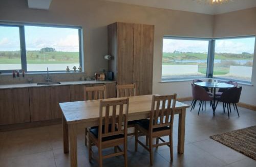 Crosswell House | Maisie and Bea's cottage