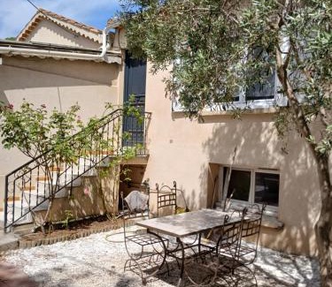 La Celle-sous-Gouzon House | Maison 1 chambre