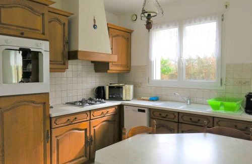 Pleumeur-Bodou House | Maison 3* avec jardin, wifi, à 400m de la plage à Pleumeur-Bodou - FR-1-368-286