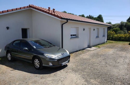 Saugnac-et-Cambran House | Maison 3 ch 1 Bureau 140 M2 Avec Piscine sur Saugnac et Cambran