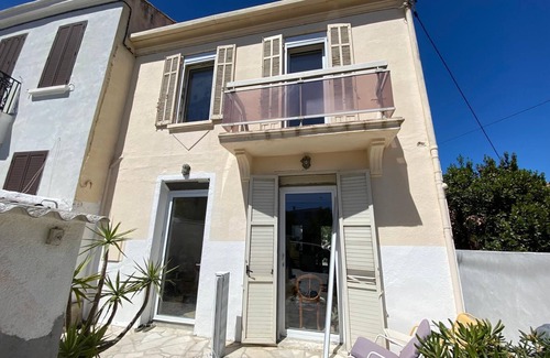 Bonneveine House | Maison a la Plage