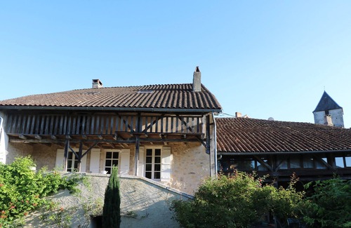 Milhac-de-Nontron House | Maison Ancienne en Périgord 10 Personnes