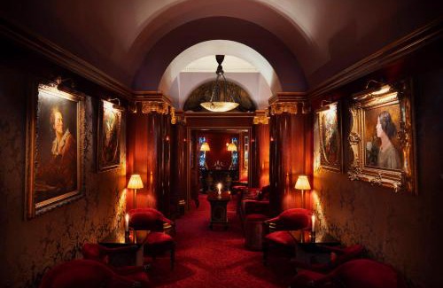 Chaussee-d'Antin Hotel | Maison Athénée