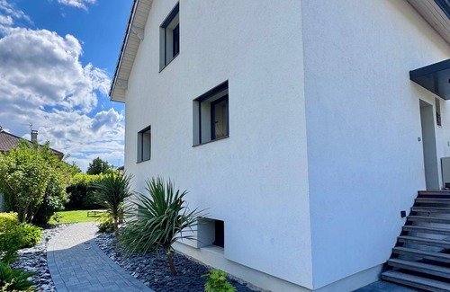 Meythet House | Maison au Calme et en Ville