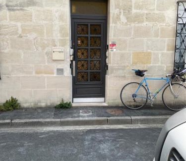 Bordeaux Villa | maison avec deux suites parentales,proche kedge,université ,hopitaux ,stade et Bordeaux Centre