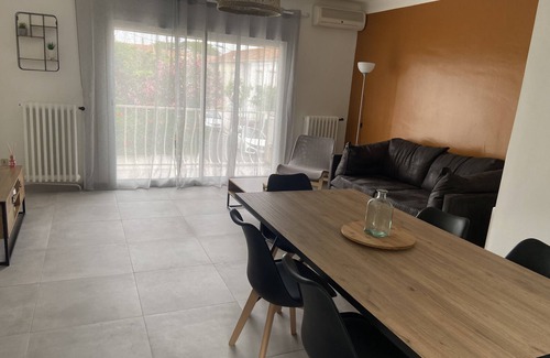 Aiguerelles House | Maison Avec Extérieur