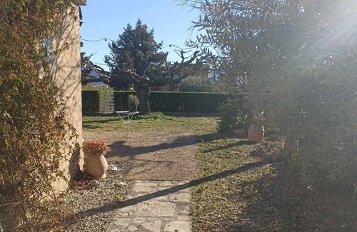 Villeneuve House | Maison Avec Piscine