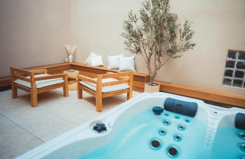 Le Chateau House | Maison Balas