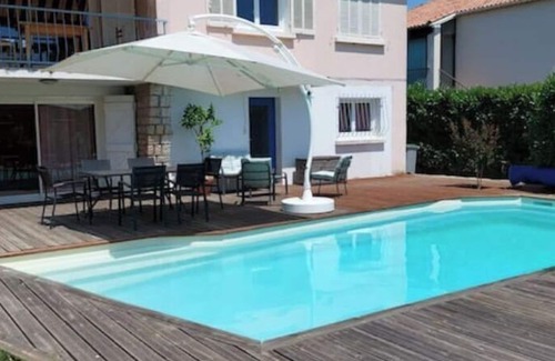 Brignoles House | Maison Calme Avec Piscine de 150 m2 à Proximité du Centre